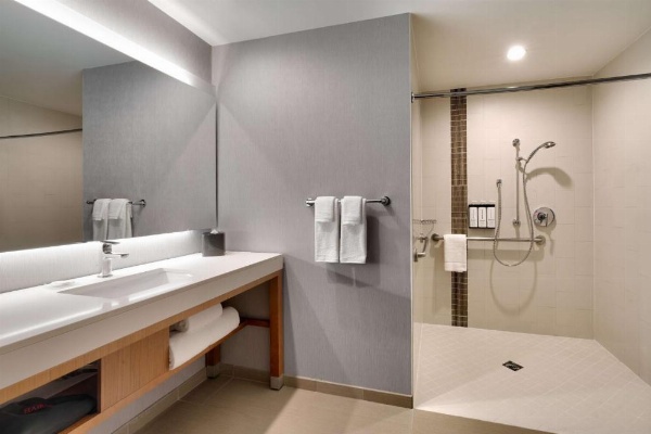 Hyatt Place at Anaheim Resort / Convention Center image 8